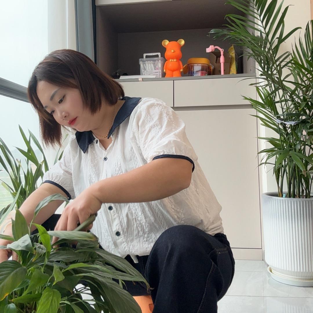 @小 荷 吖
