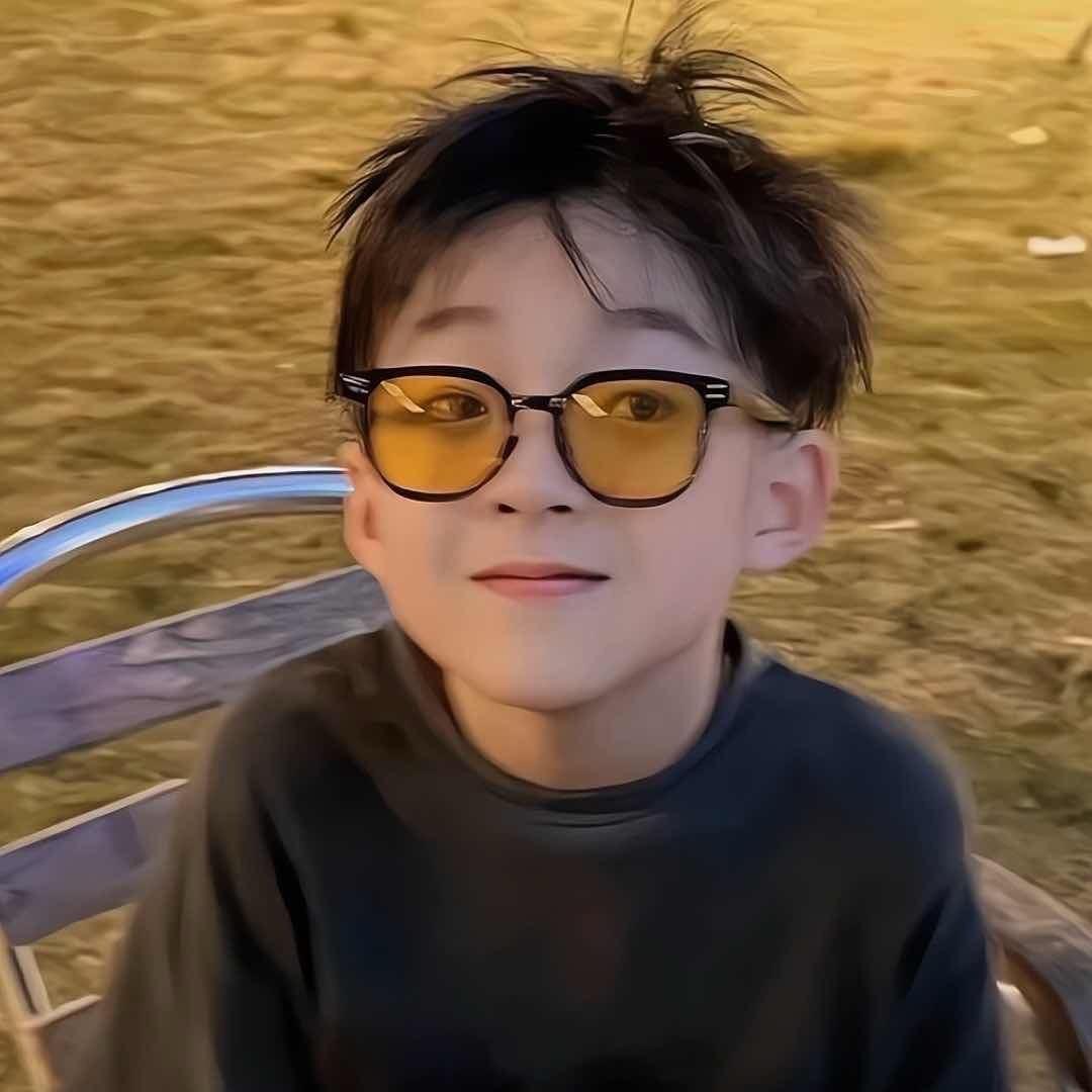 03会抬头🚗