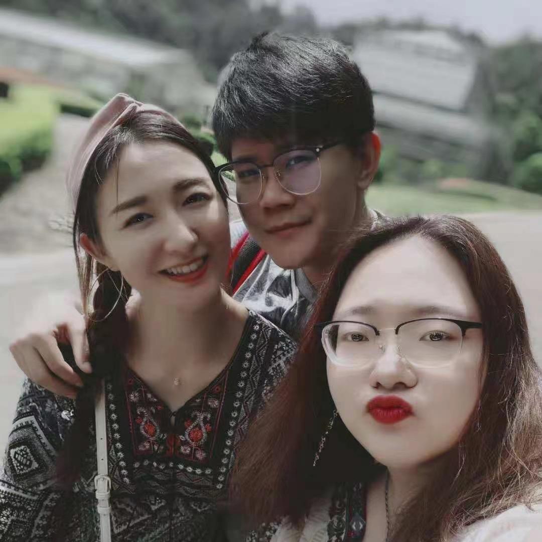 桑桑一家人