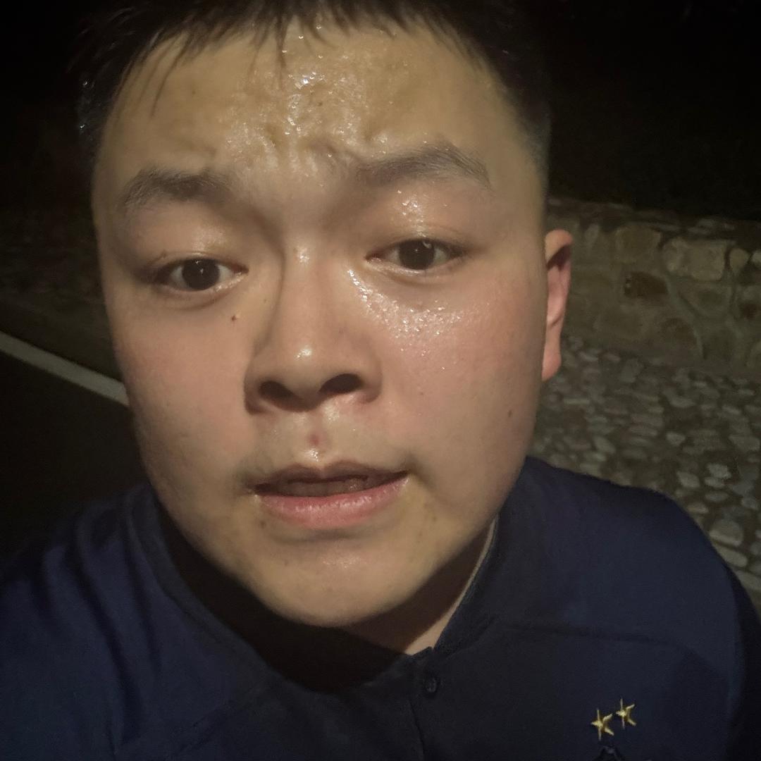 暴瘦的王博史