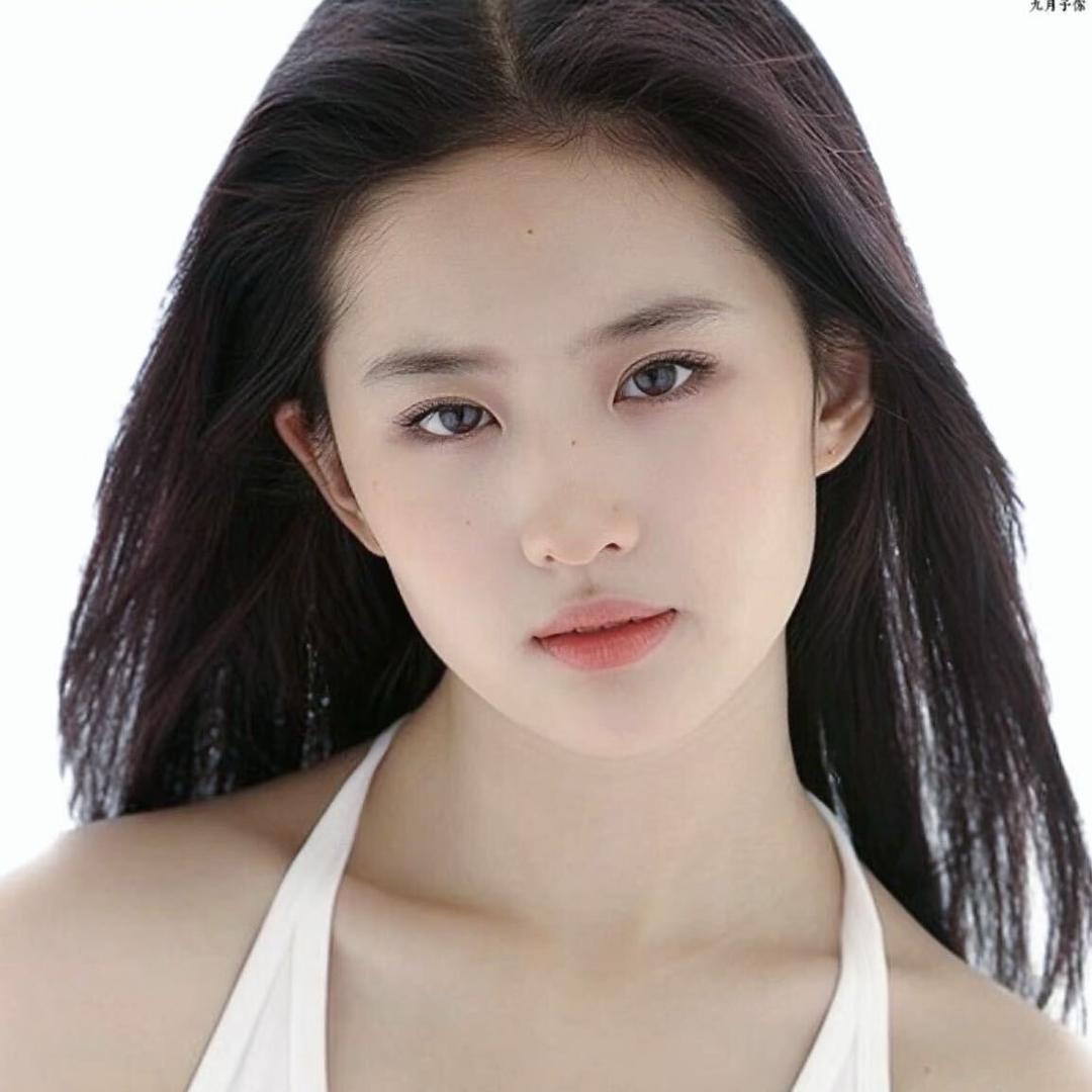 21世纪第一位女皇