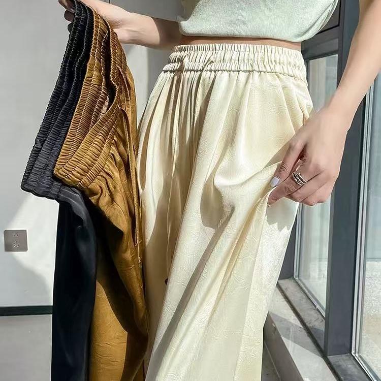 杭州丝印翠服饰