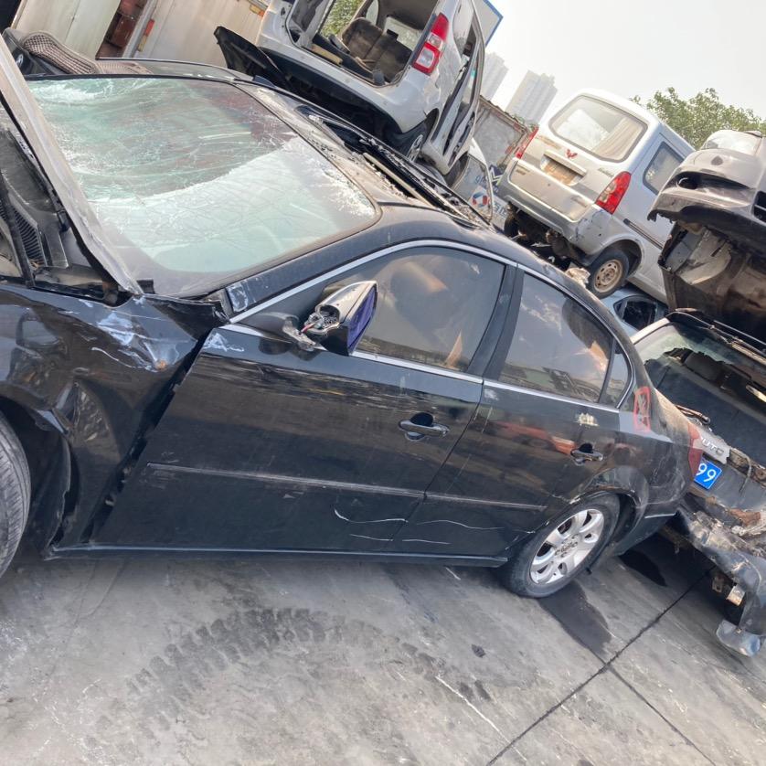 收报废车的渣渣成