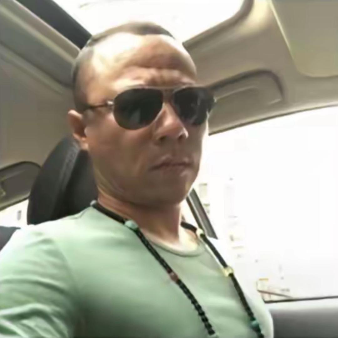 A.二手车张建军