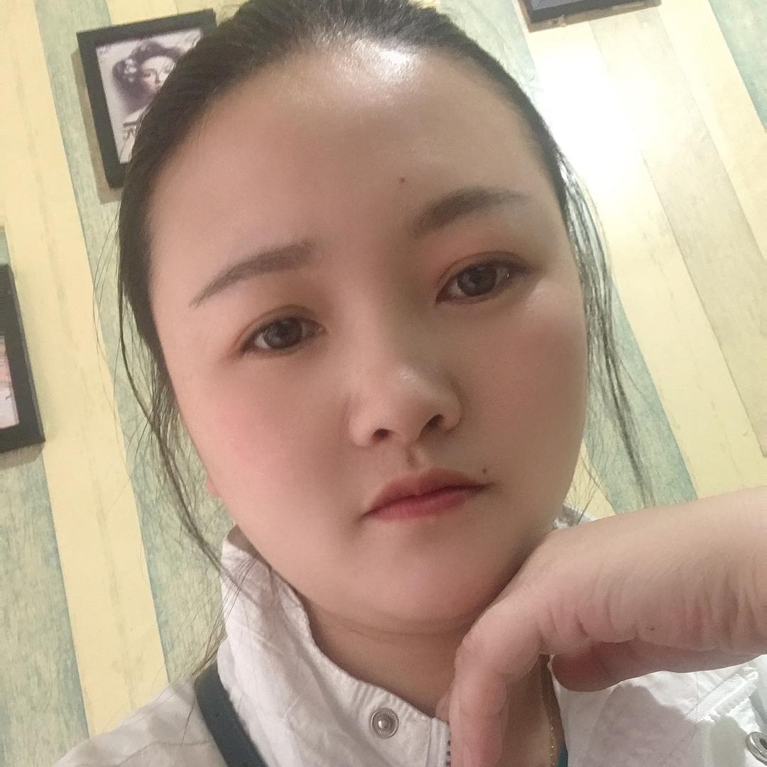 新聚点烧烤店东部园区对面