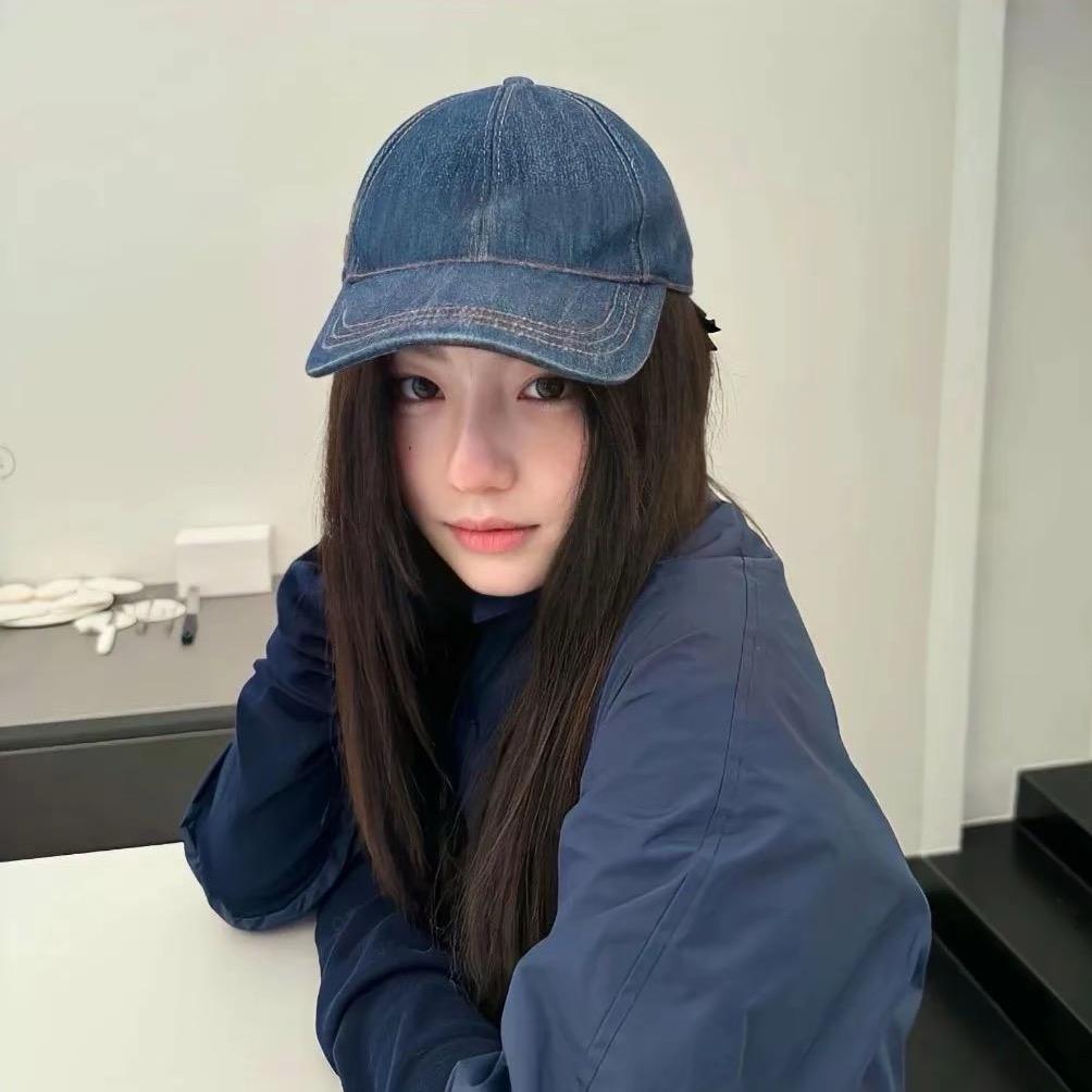 小彤睡着了