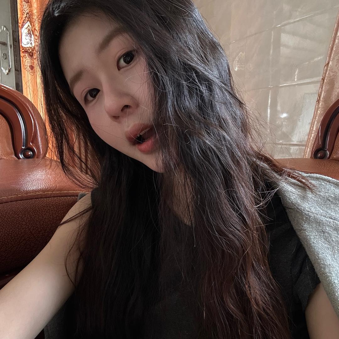 · CHEN