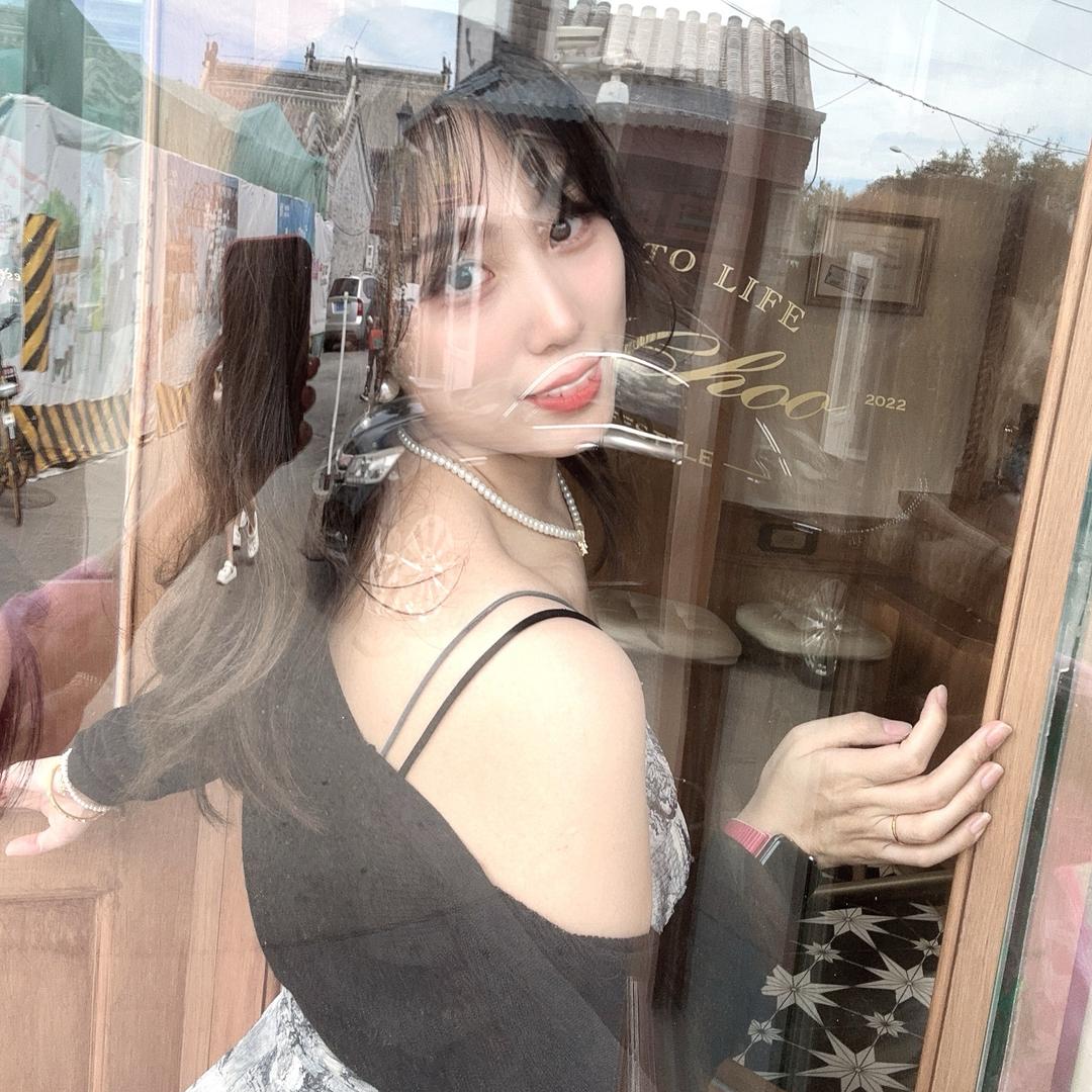 Shirley L🌸