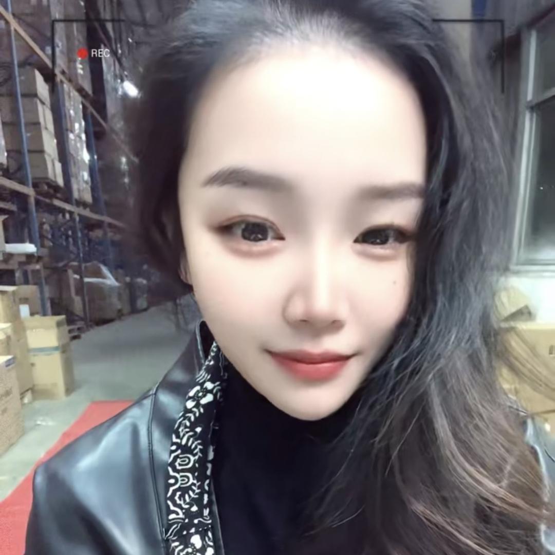 艾米老板娘（艾米儿子）