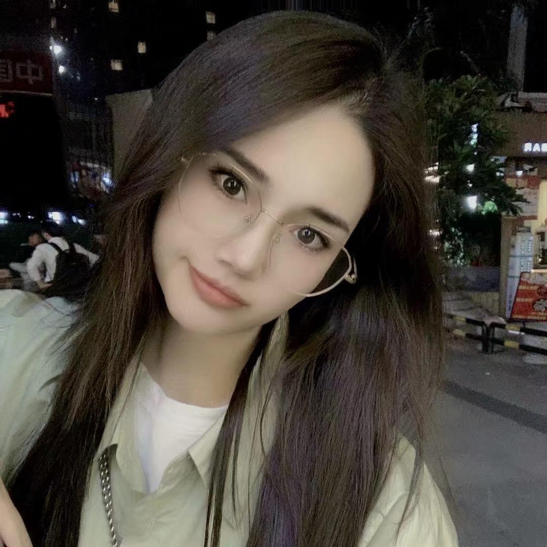 Eva😄