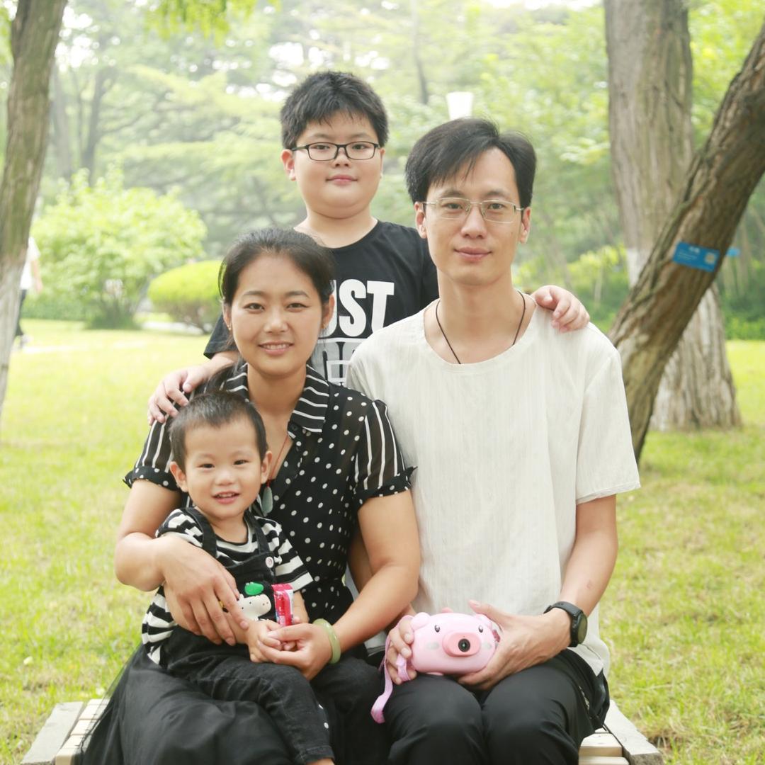 杨杨阳阳28