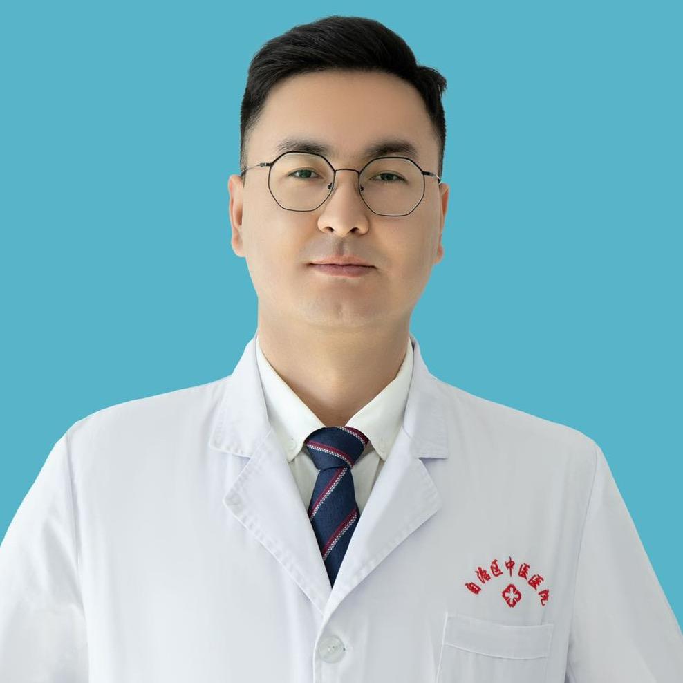 脊柱骨科医生akram