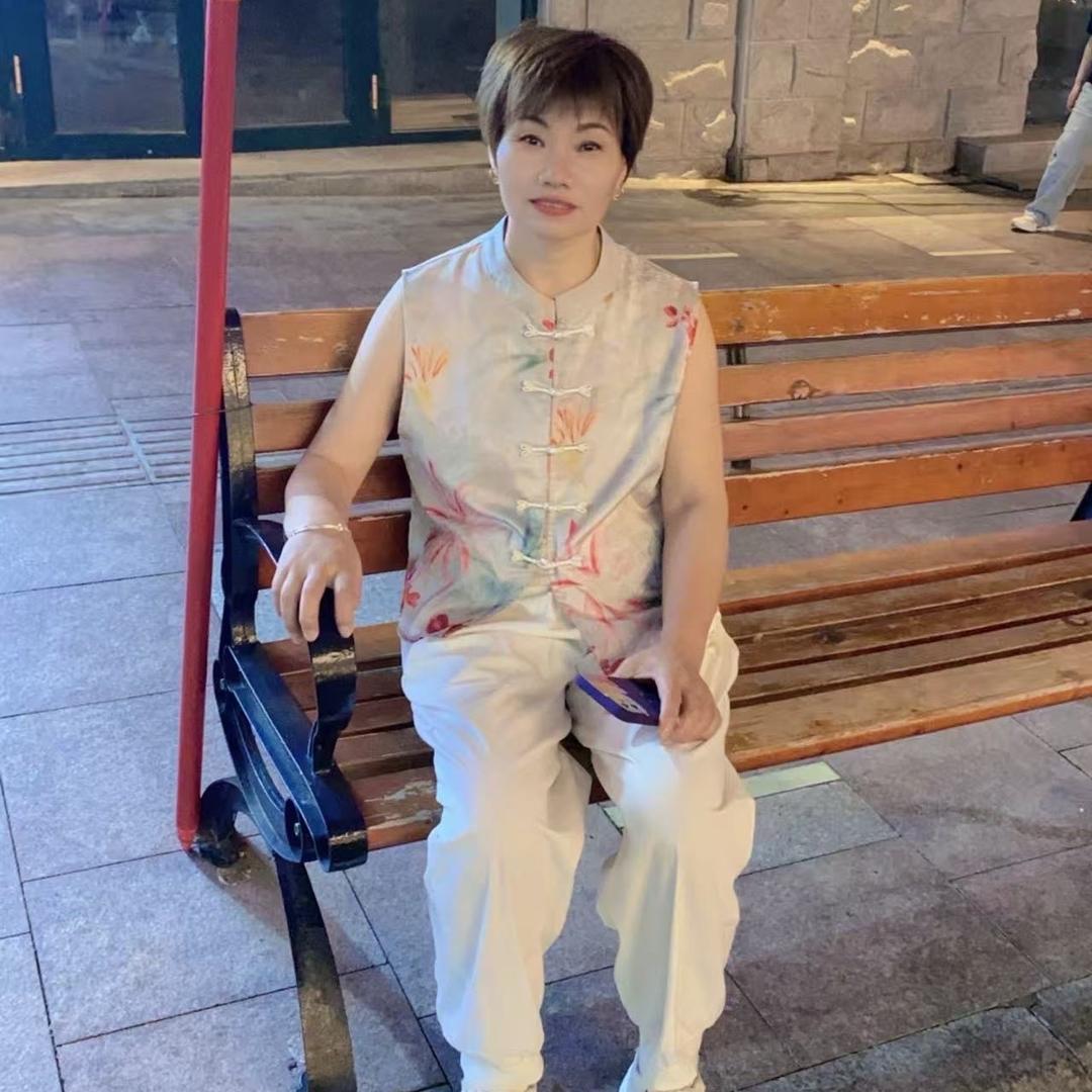 许丽，脑出血，康复中