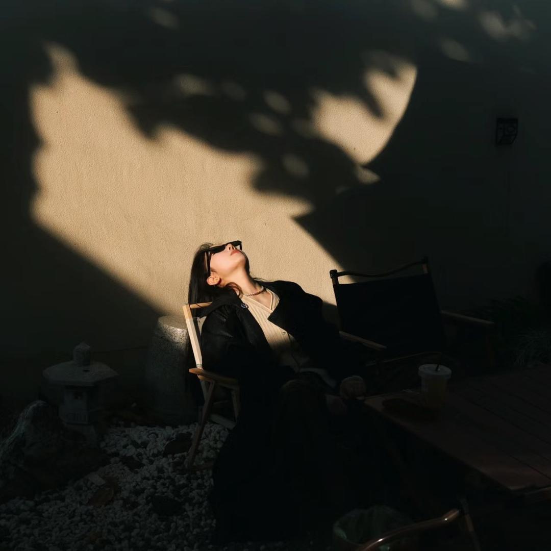 佰悦装饰   郭粒橙