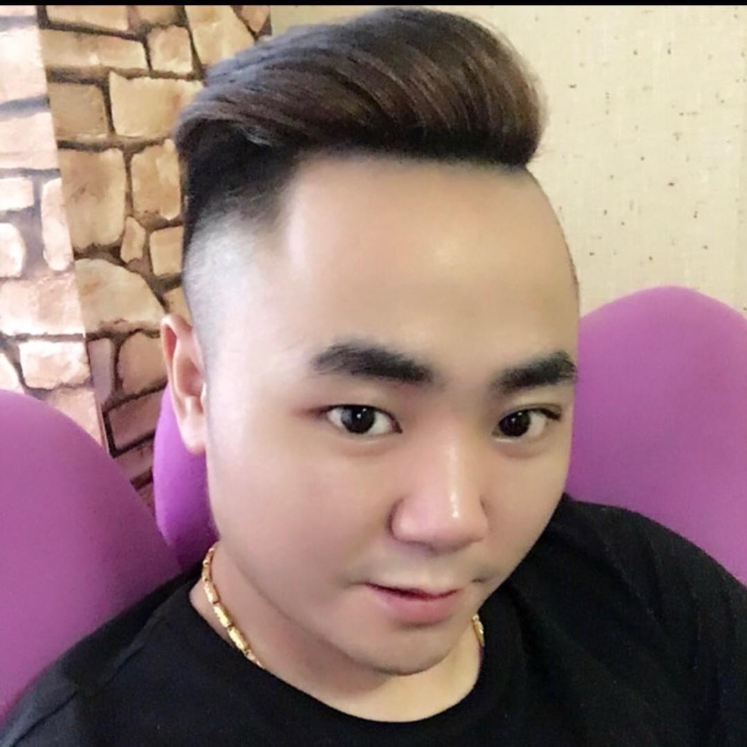 𝔃𝓮𝓷𝓰𝓵𝓸𝓷𝓰．