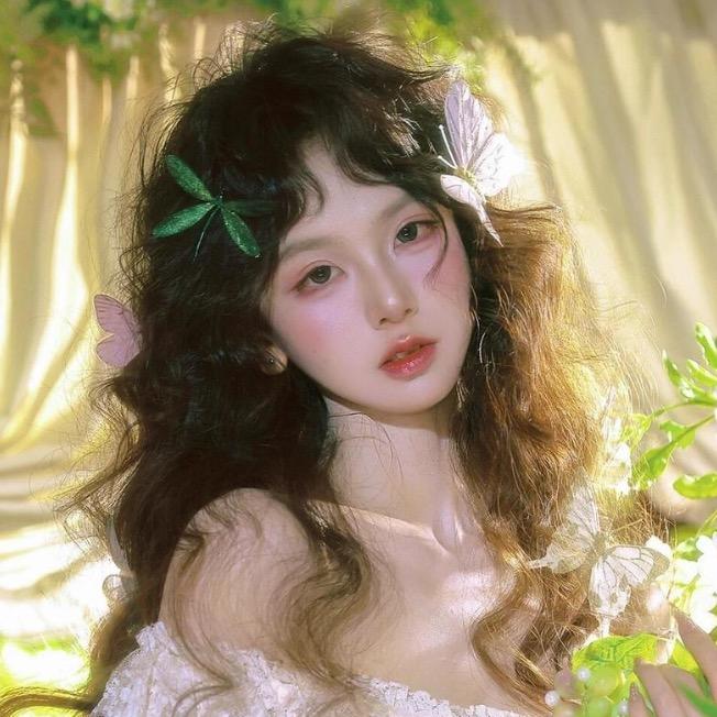 鲸奇投-喵脸君吖