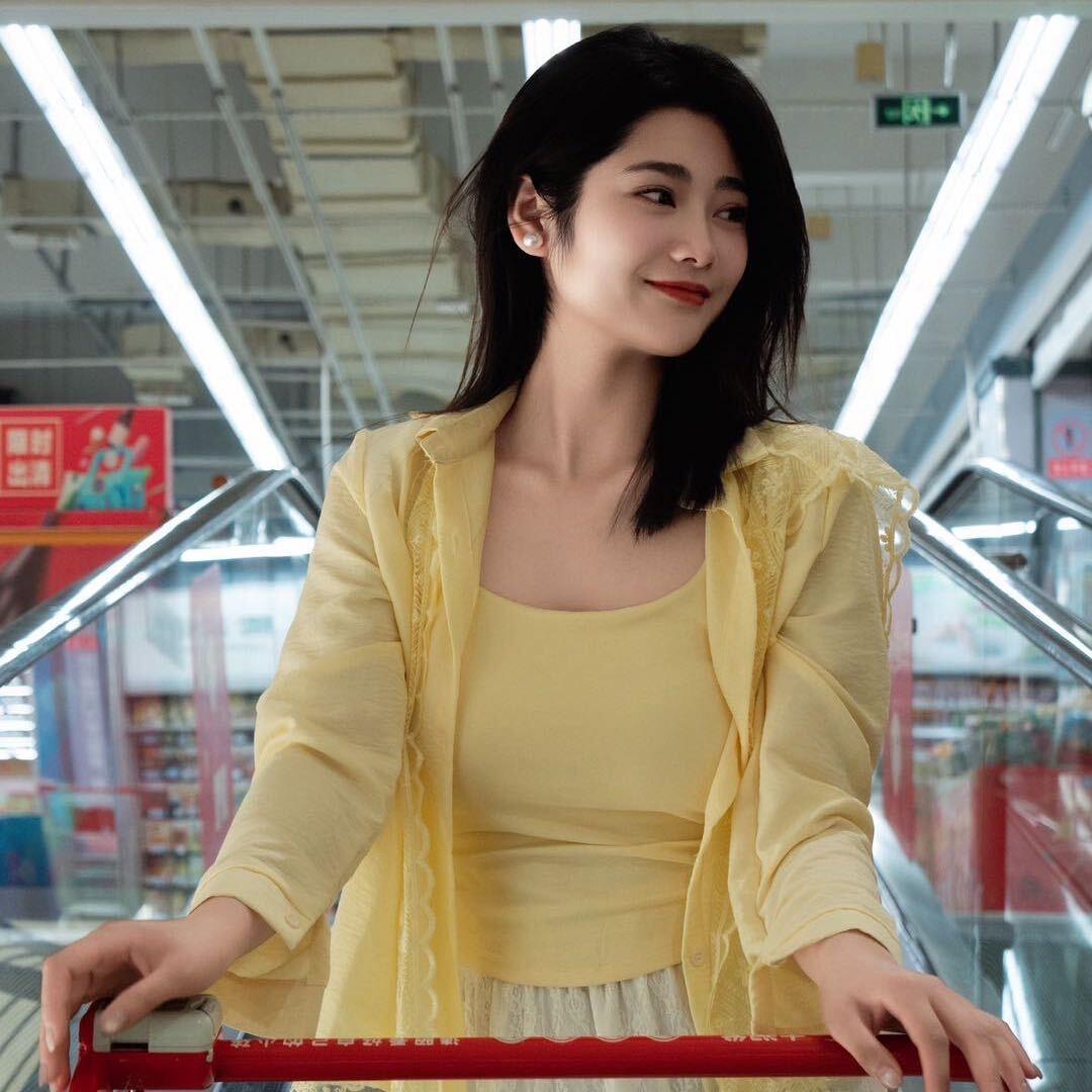 娜娜娜