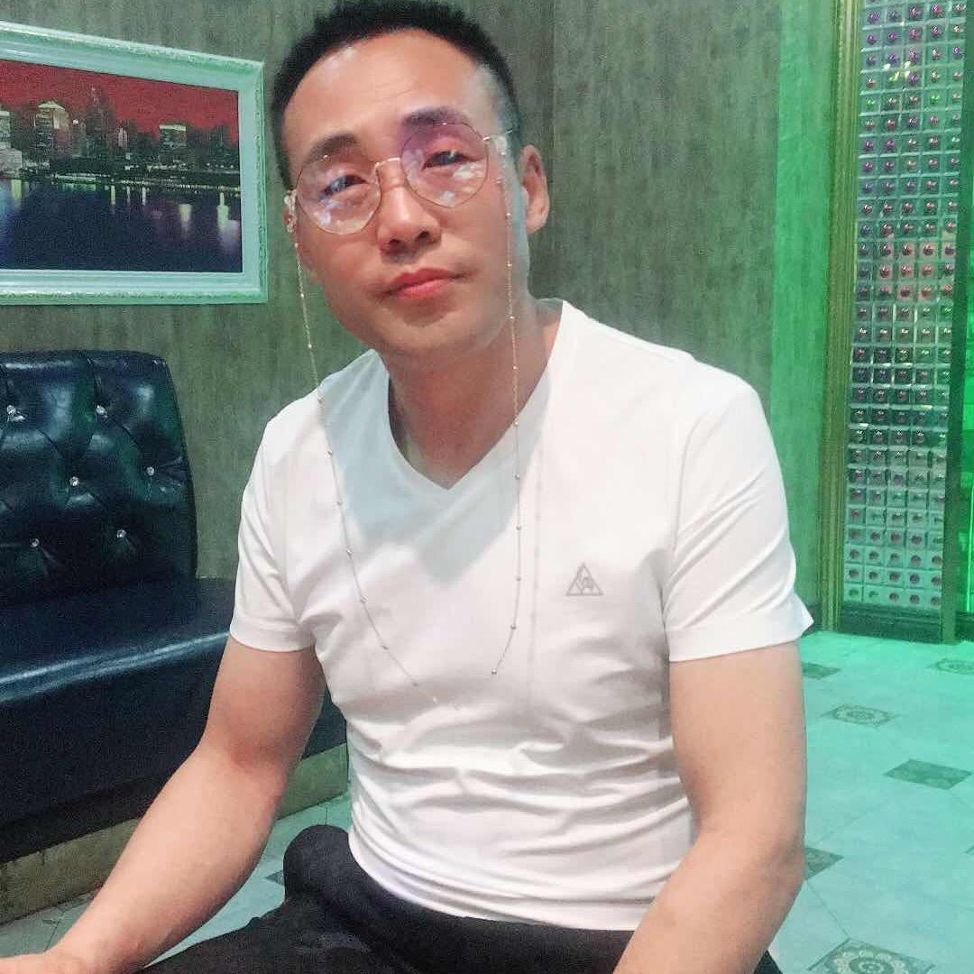 苏龙