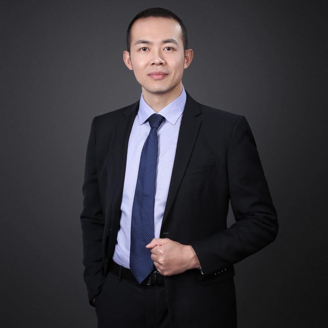 税务律师李仁春