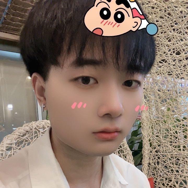 李小亿