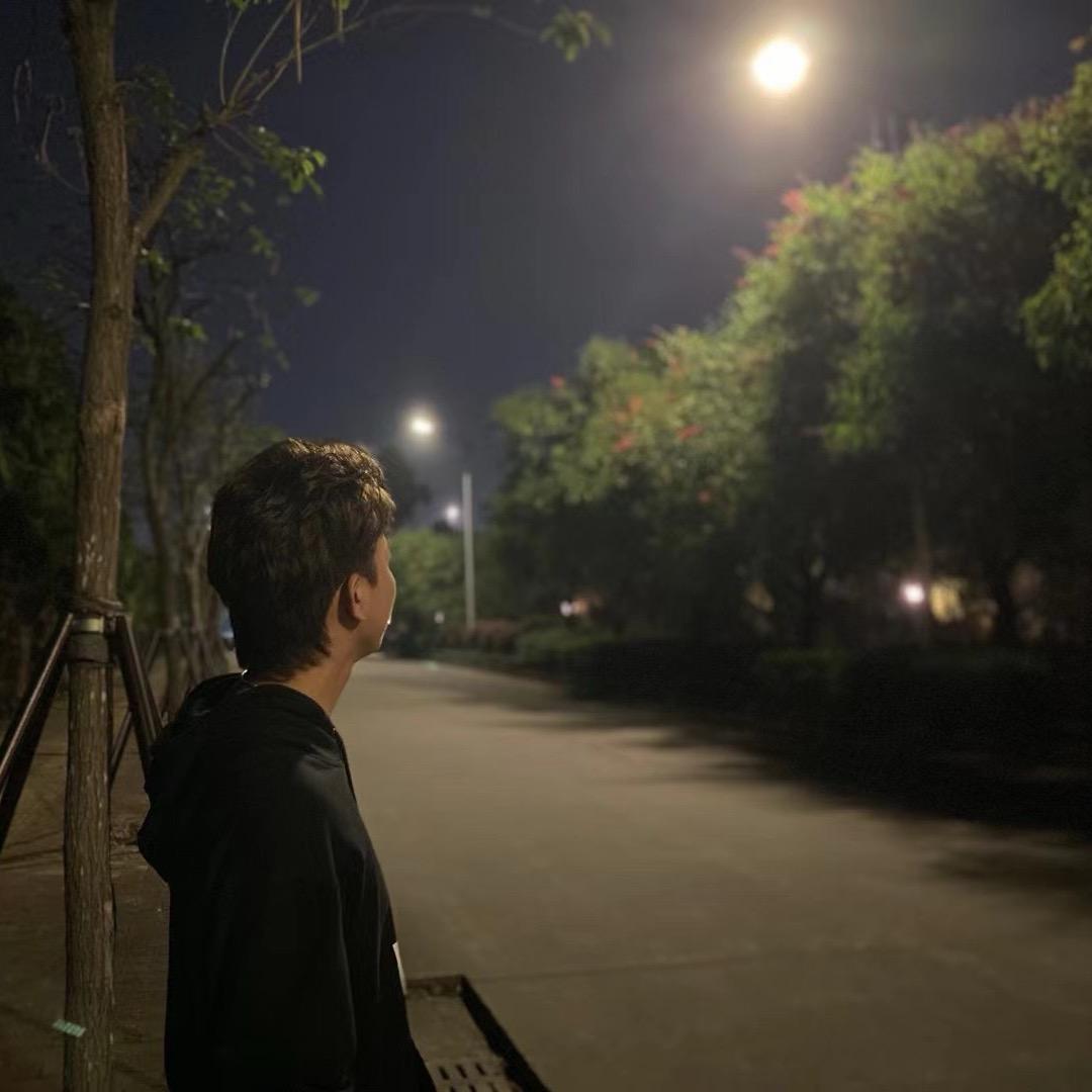是夜在熬我.