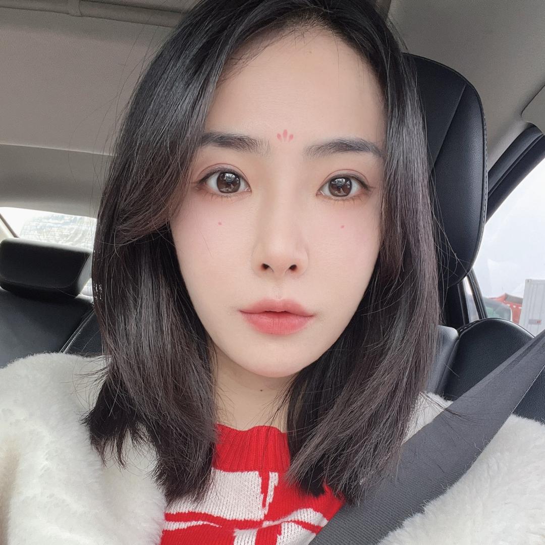 菲菲🦋非