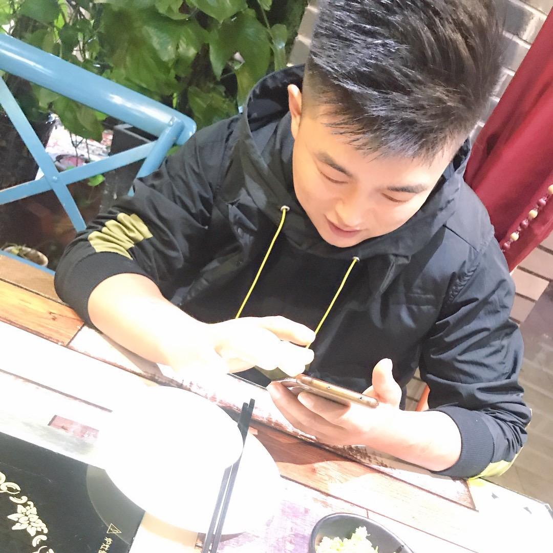 ღ᭄ꦿ 小张.⁸ᐤᑊ³ꕥ᭄ꦿ