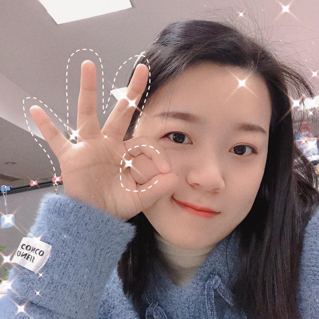 短短腿萌萌妹