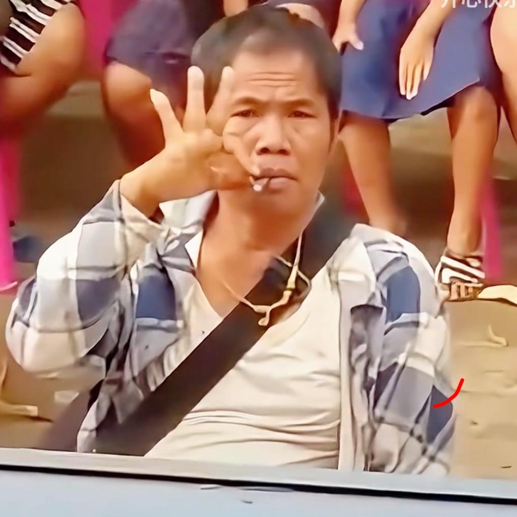 至少也要跳起来