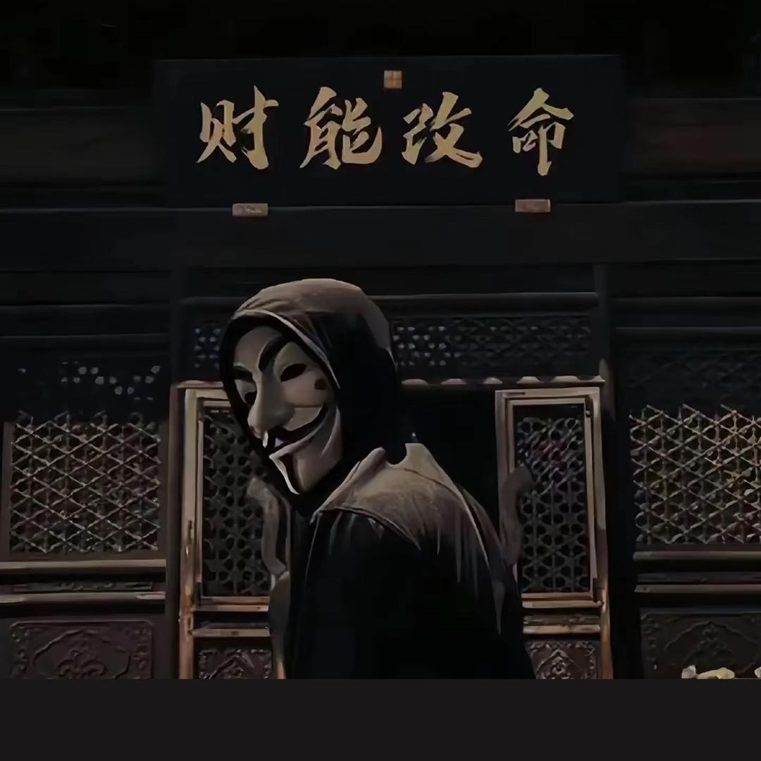 保温杯里泡枸杞。