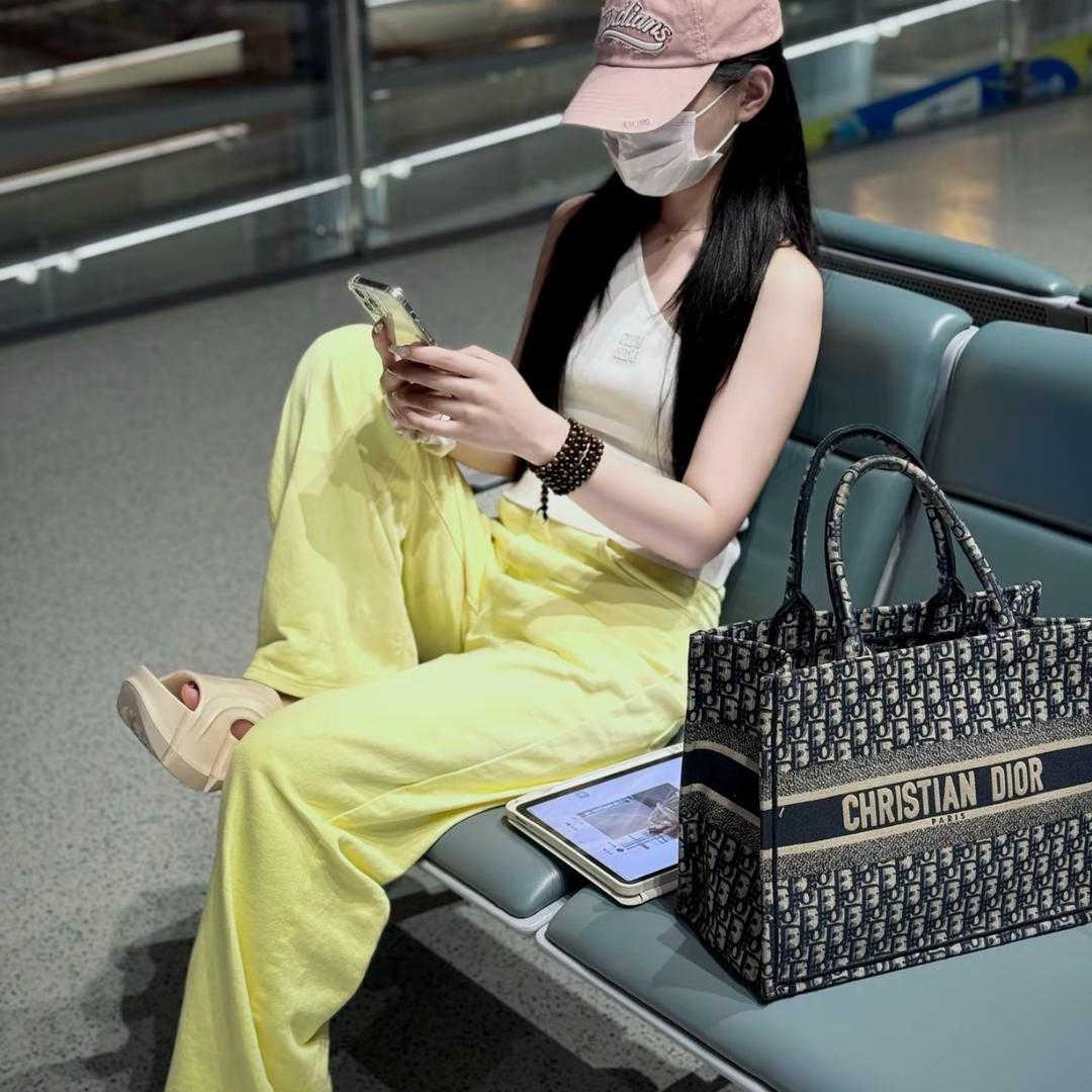 国际物流- LiLi（关注我备用）