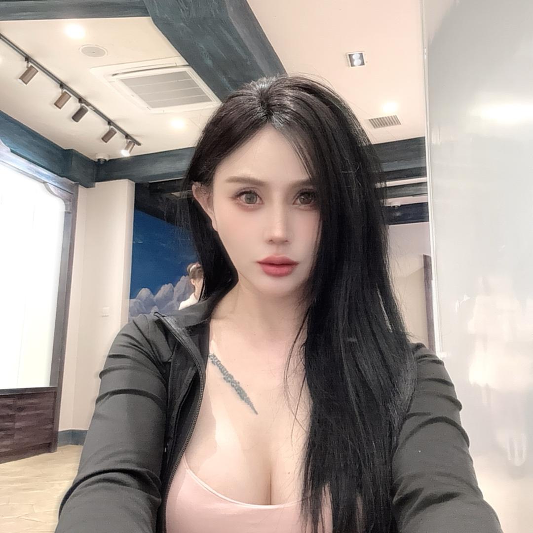 预知未来的女Dj
