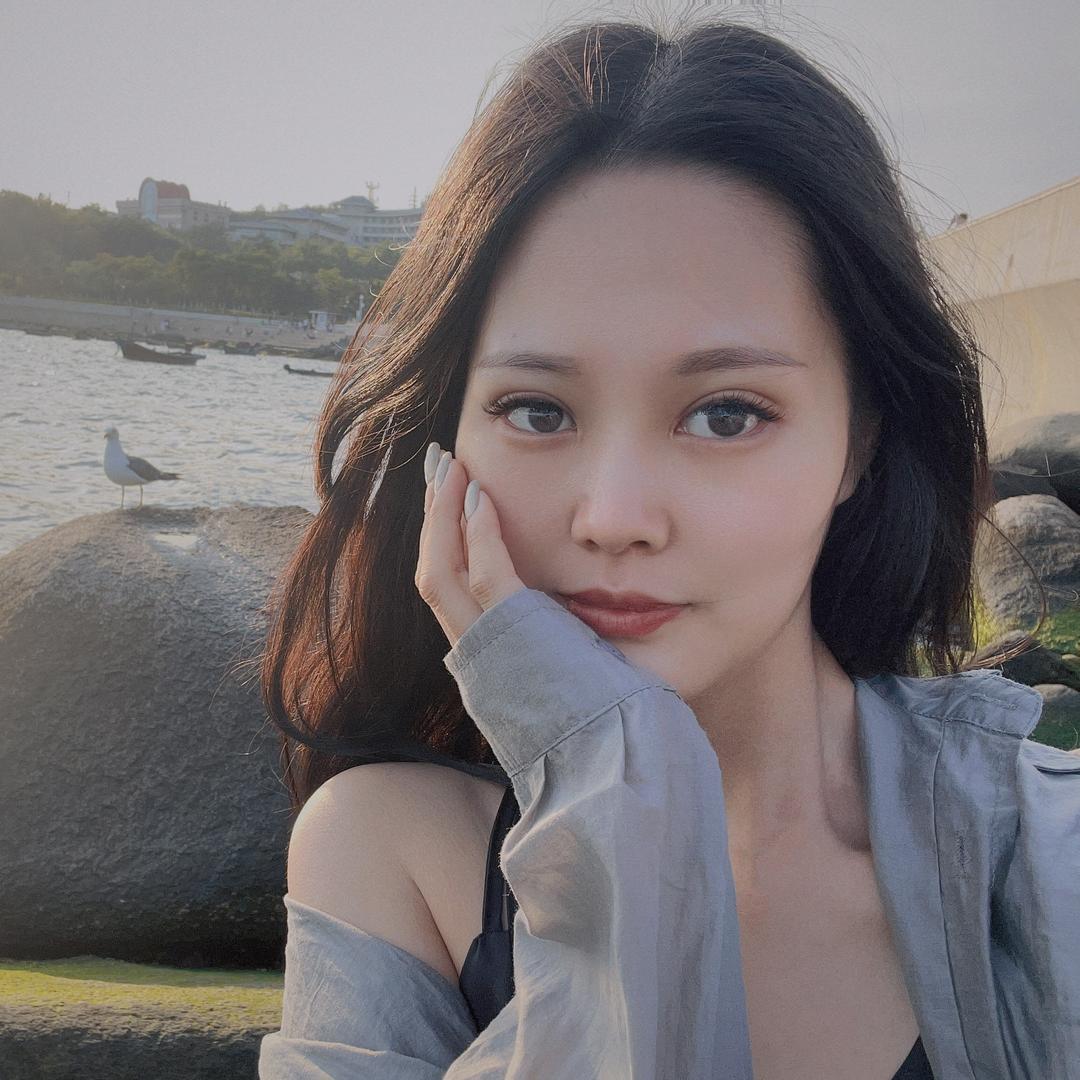 你好-Hello 花艺派对工作室