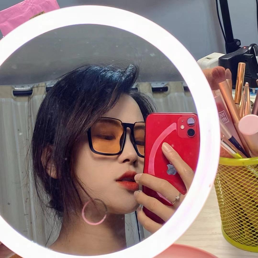 小松鼠夫妇