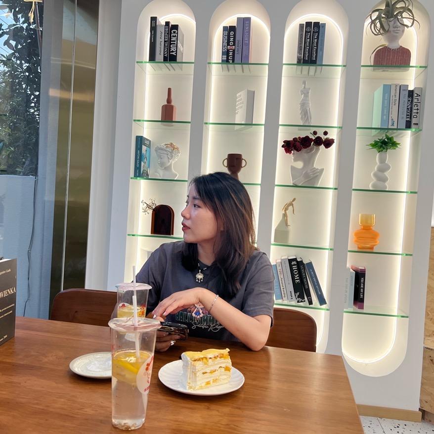 峨溶人在秀山卖房