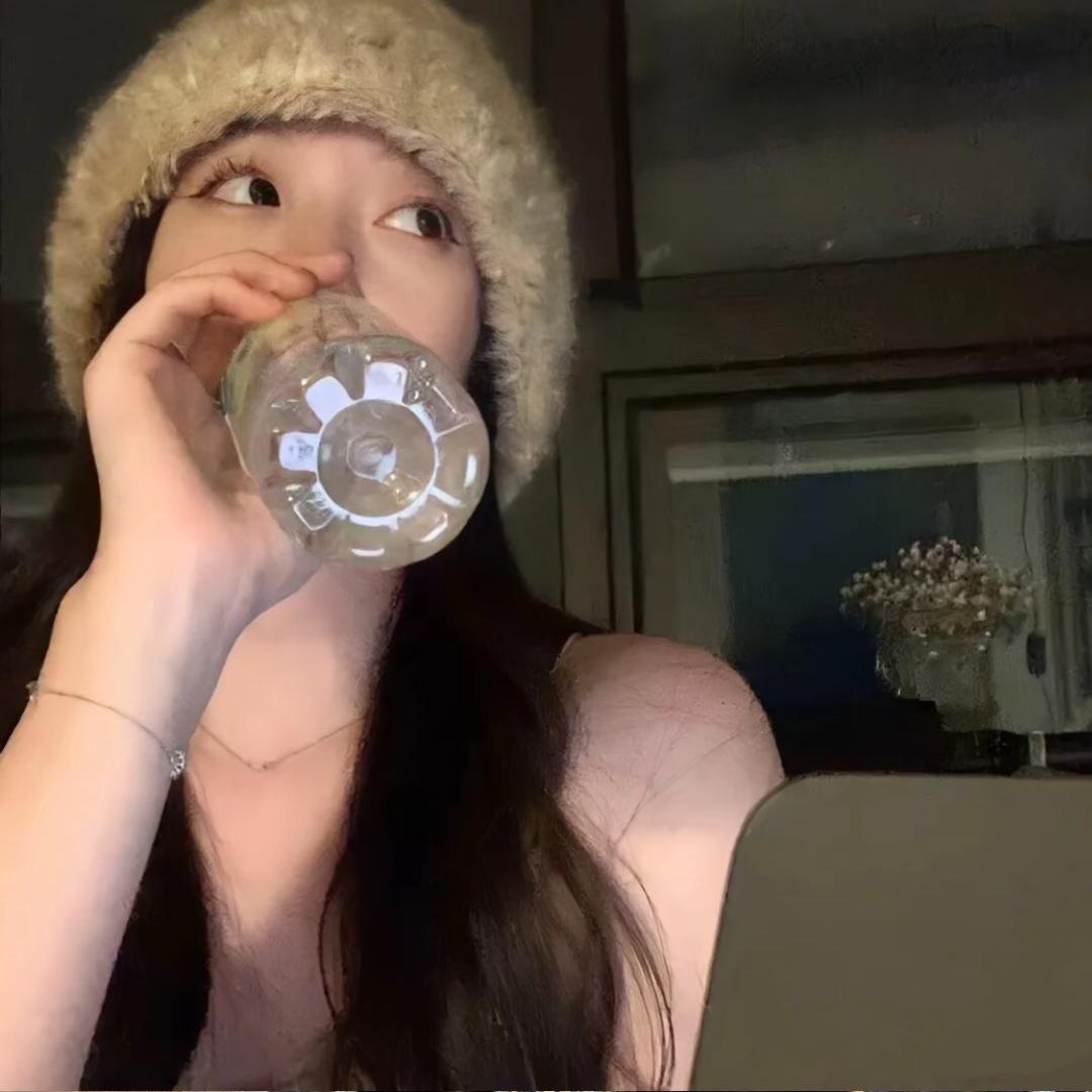 媄九