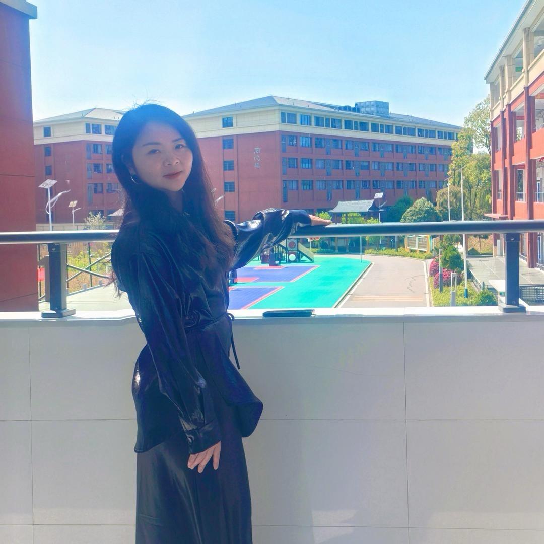 🌻嗣同肖肖老师