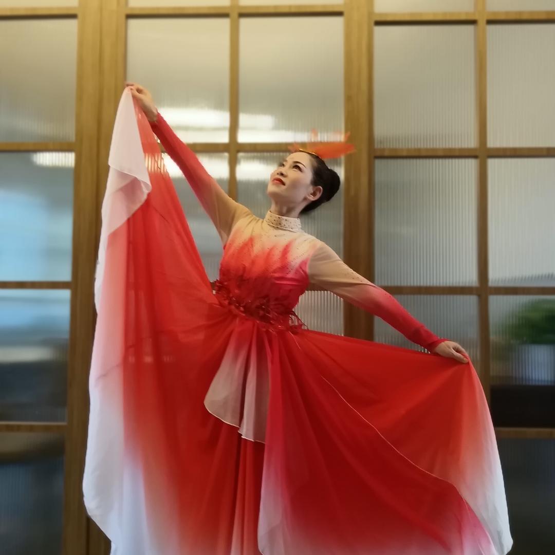 皓🈷️💃🏻
