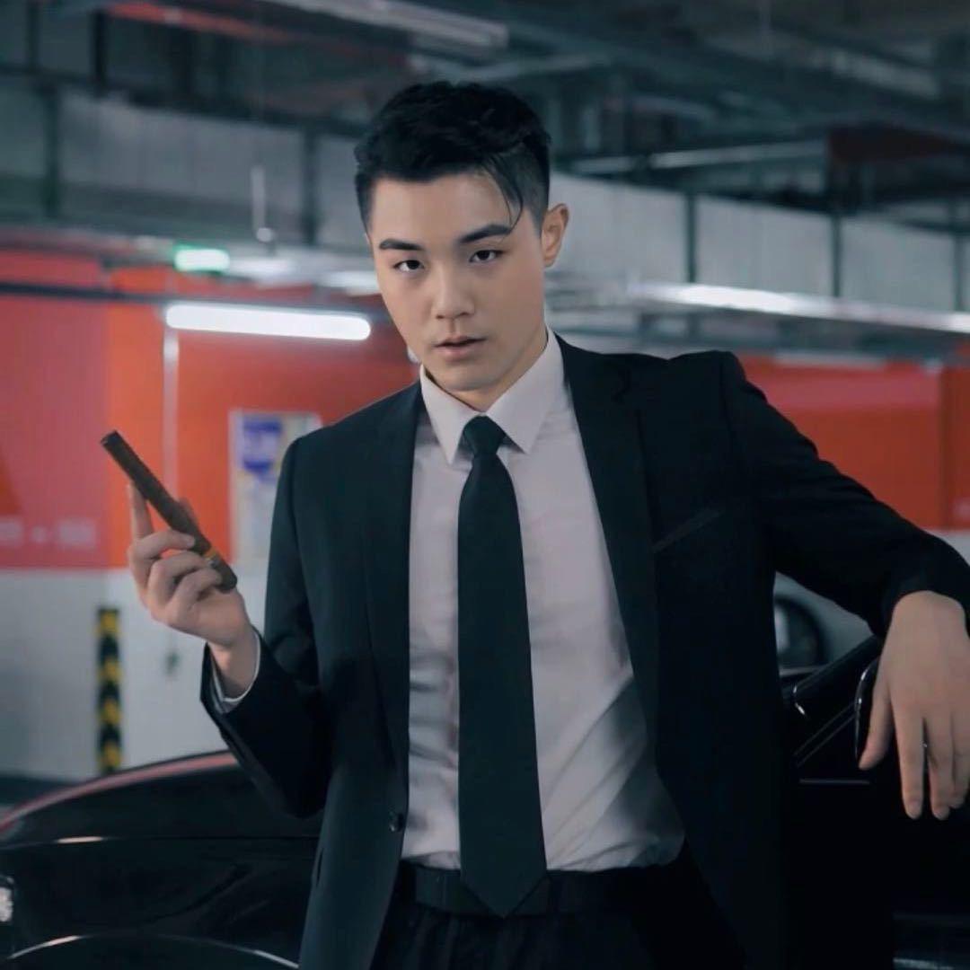 金小班  老大巴扎黑 「989」