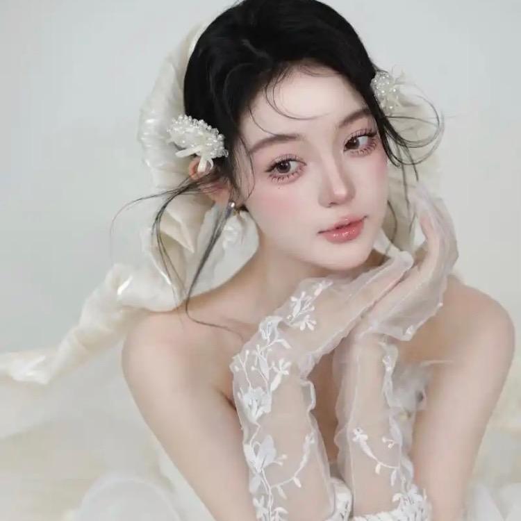 荣昌小雨化妆师