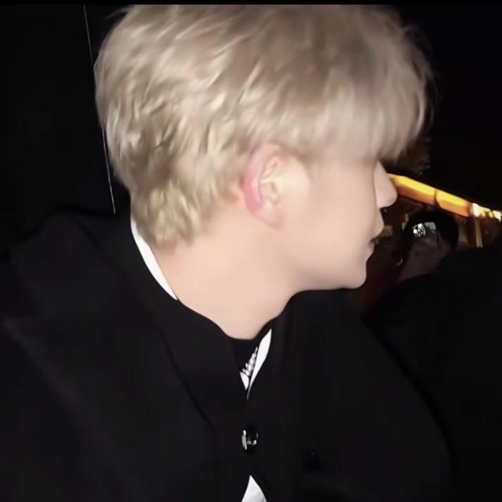 ㅤ  ㅤ  ㅤㅤㅤ  ㅤ  ㅤㅤ