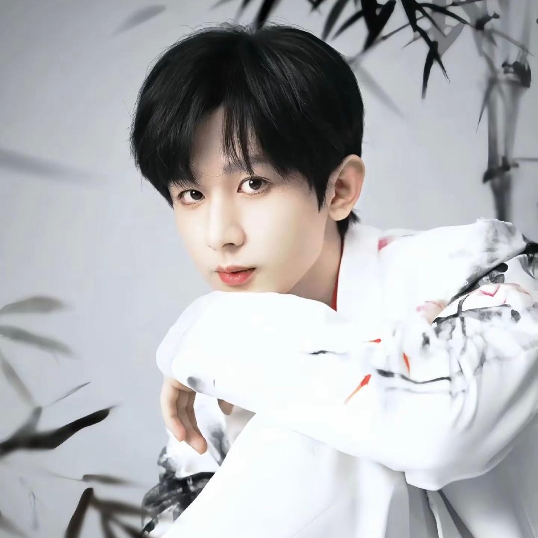 陌上人如玉丶孤城