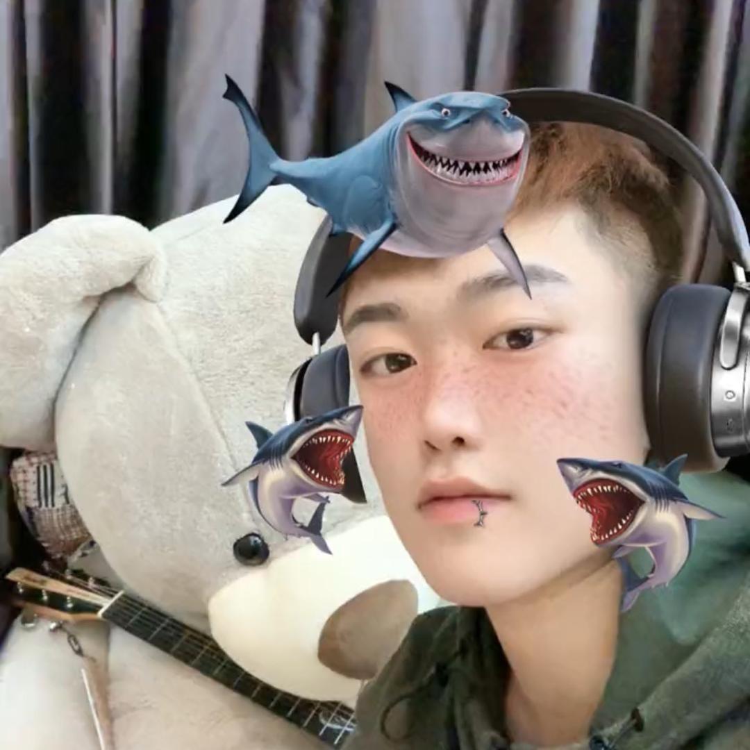 小明💯刘超