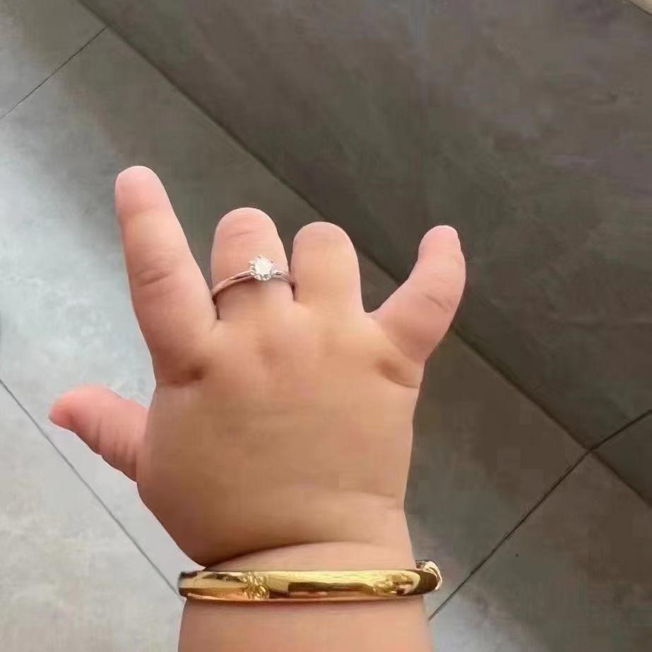 杨婷婷