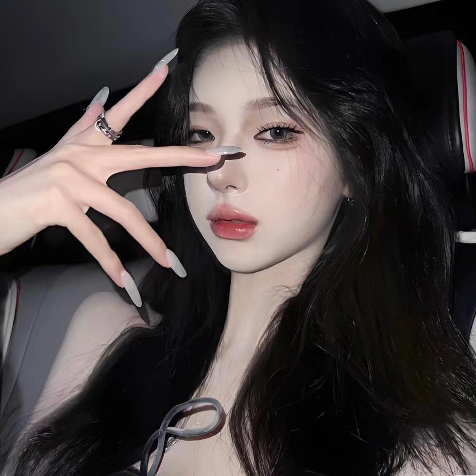 小莫