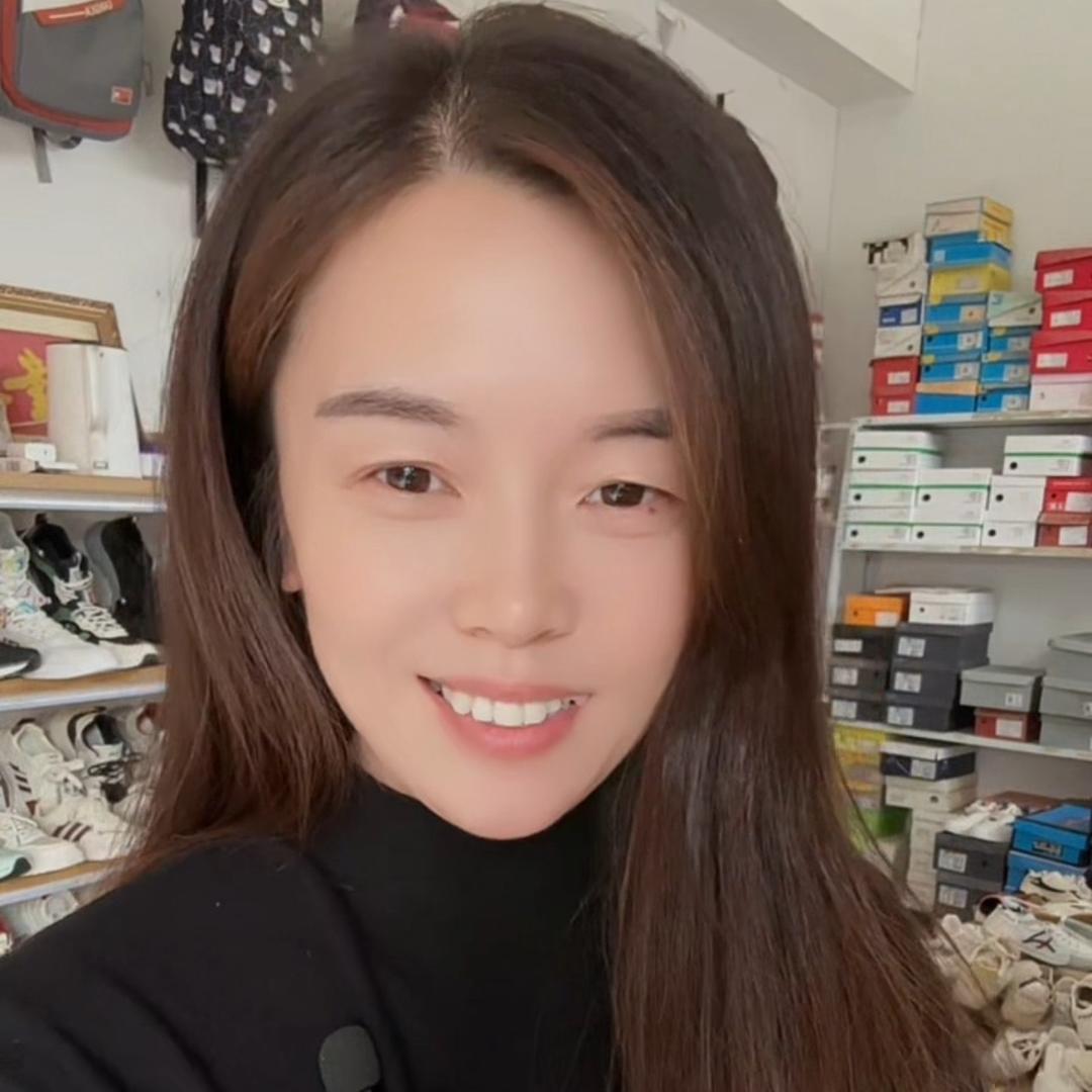 珍珍(好物在橱窗)