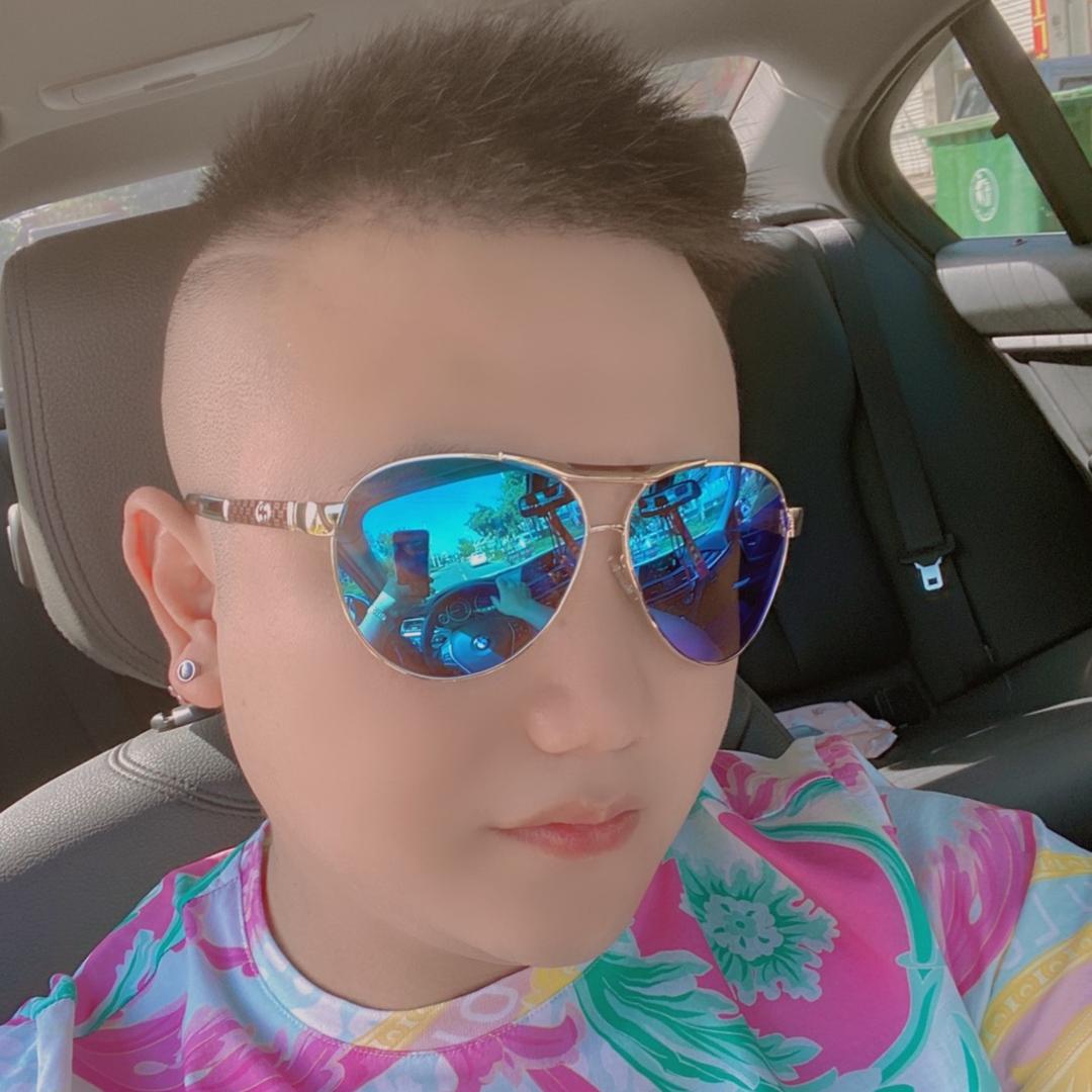 一个有故事的男人