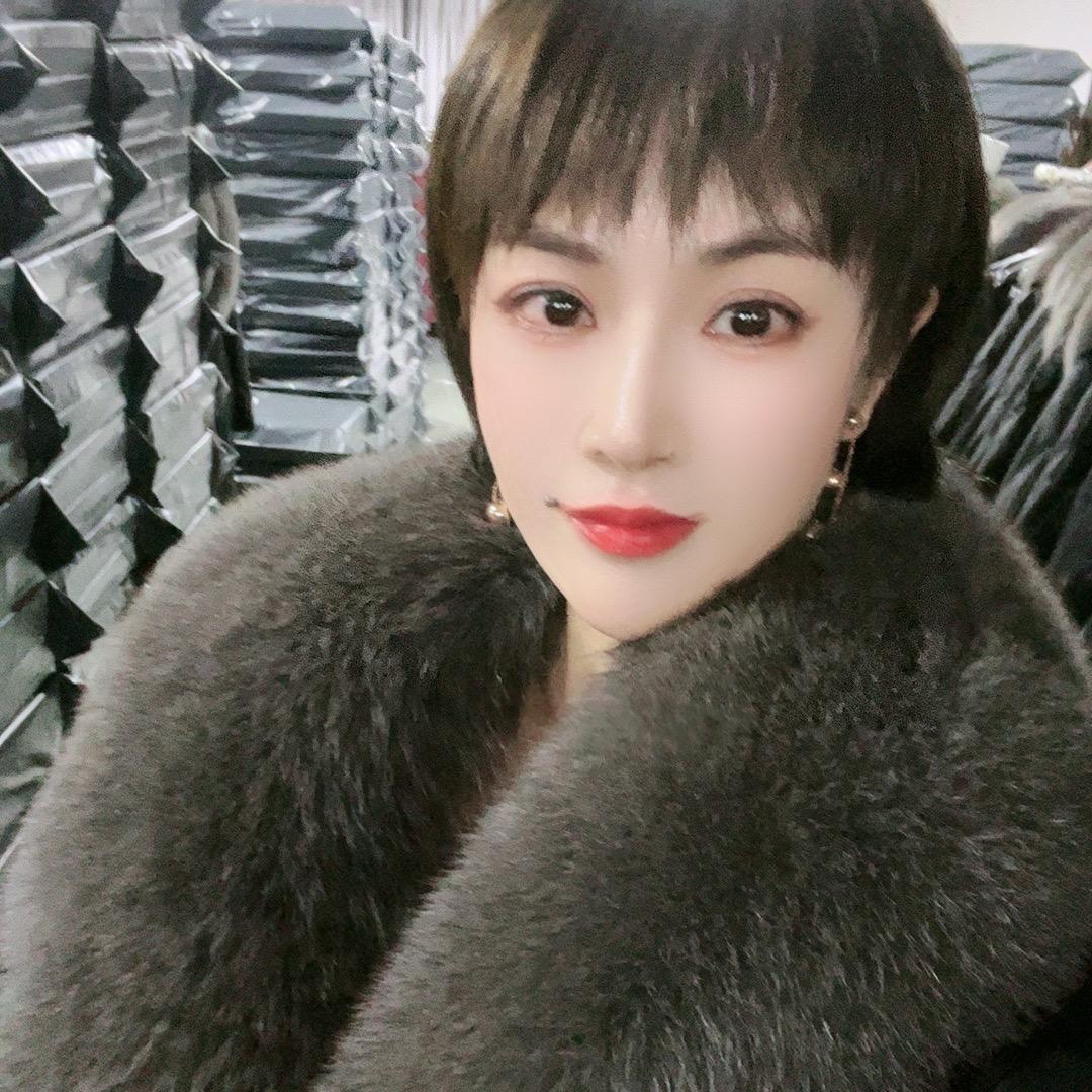 钱总的私服