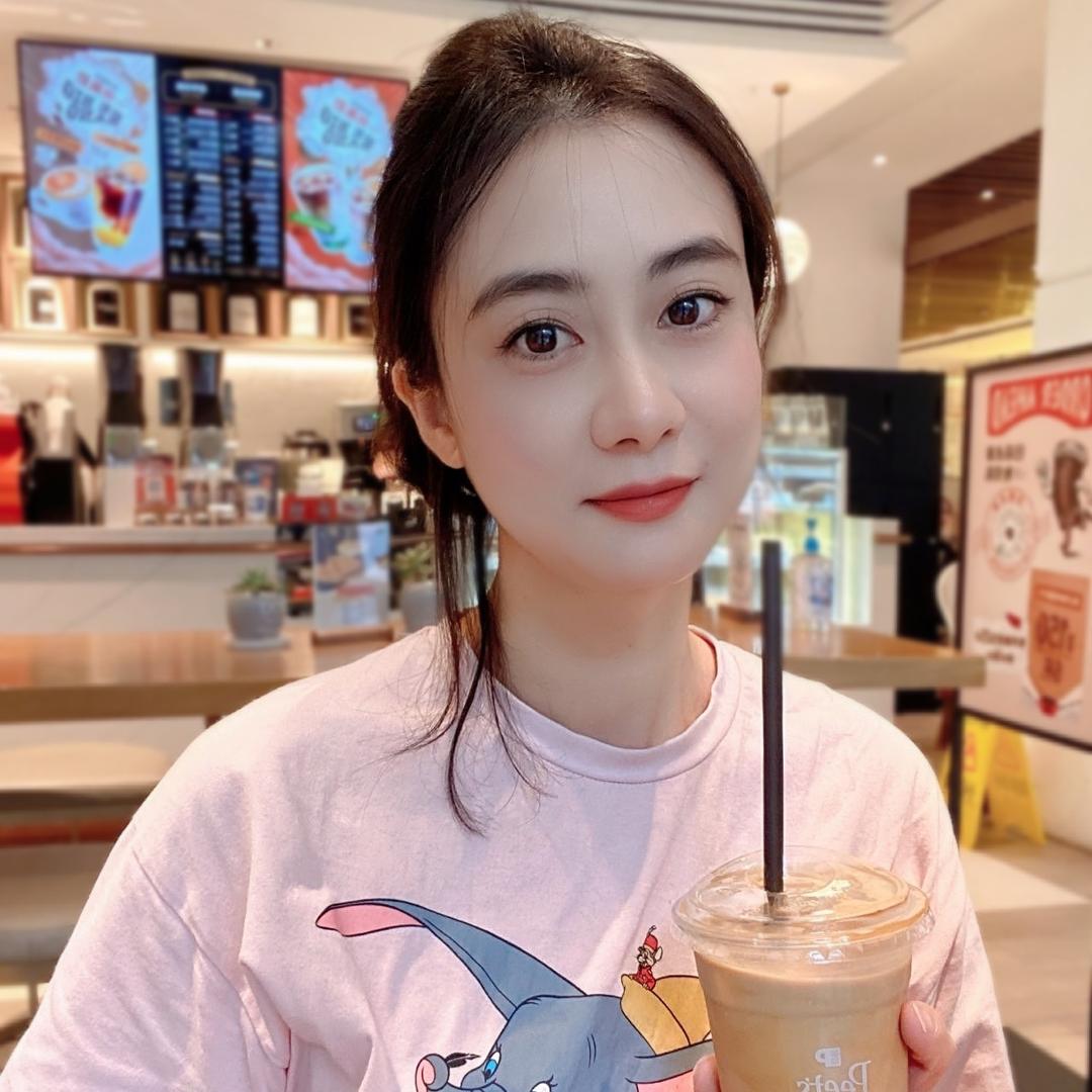 🍰思思🍰