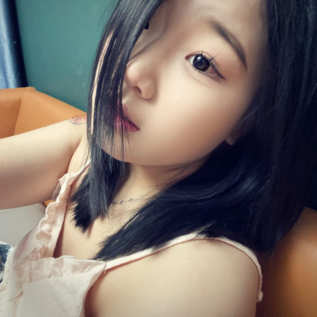 粥粥.